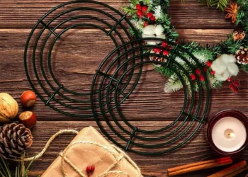 Durable Metal Wreath Frames for Easy and Long-Lasting Holiday Decorations
