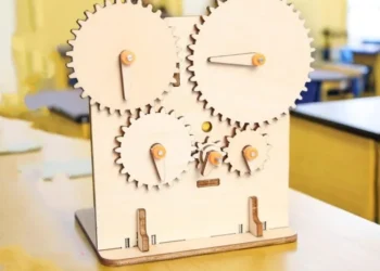 Unlock STEM Skills with This Engaging DIY Wooden Gear Puzzle for Kids